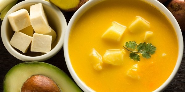 El Locro de Papa: La técnica ancestral que define la alta cocina reconfortante en 2026