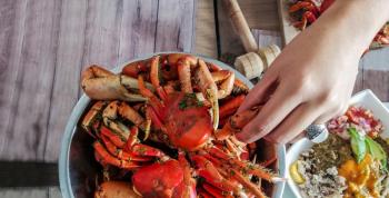 El "Rey de la Mesa" regresa: Este 2 de marzo finaliza la veda del cangrejo rojo y azul