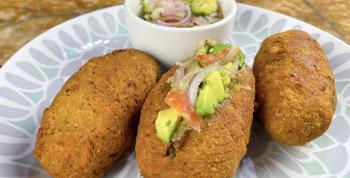El Corviche de Pescado: La joya gastronómica de Ecuador que conquista los eventos internacionales
